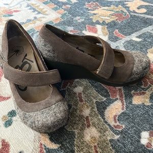 OTBT Wool Wedges-Mary Jane Excellent Condition